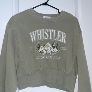 Garage crop long sleeve crewneck